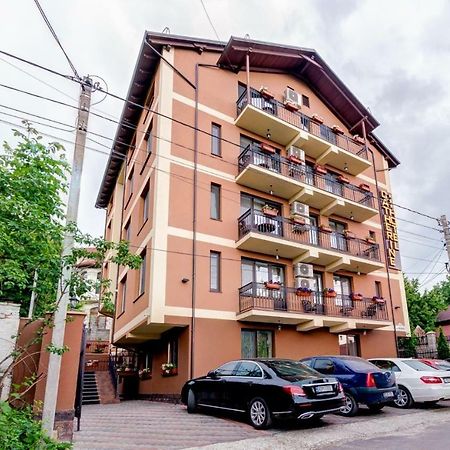Catherine Hotel Chisinau Bagian luar foto