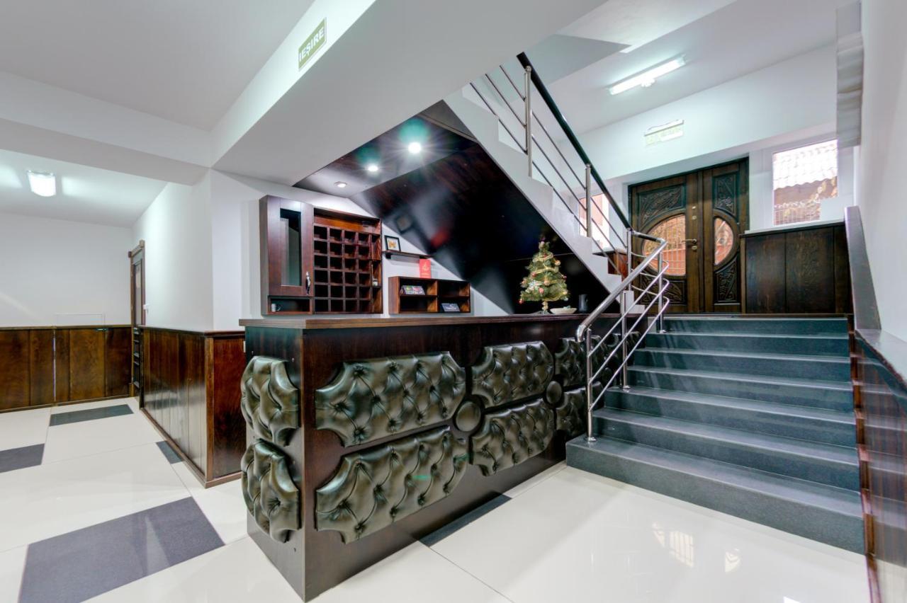 Catherine Hotel Chisinau Bagian luar foto