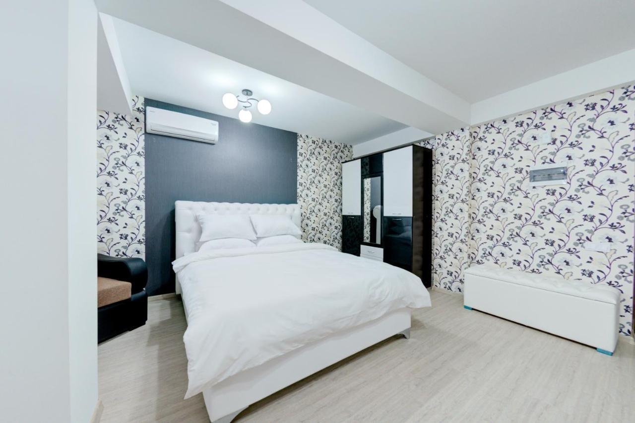Catherine Hotel Chisinau Bagian luar foto
