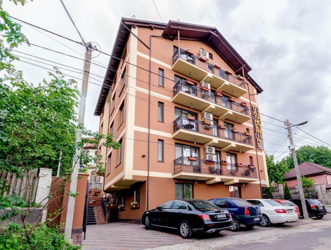 Catherine Hotel Chisinau Bagian luar foto